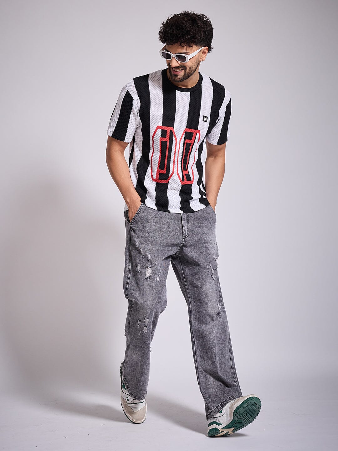 Black & White Football Jersey Tshirt - Image 4