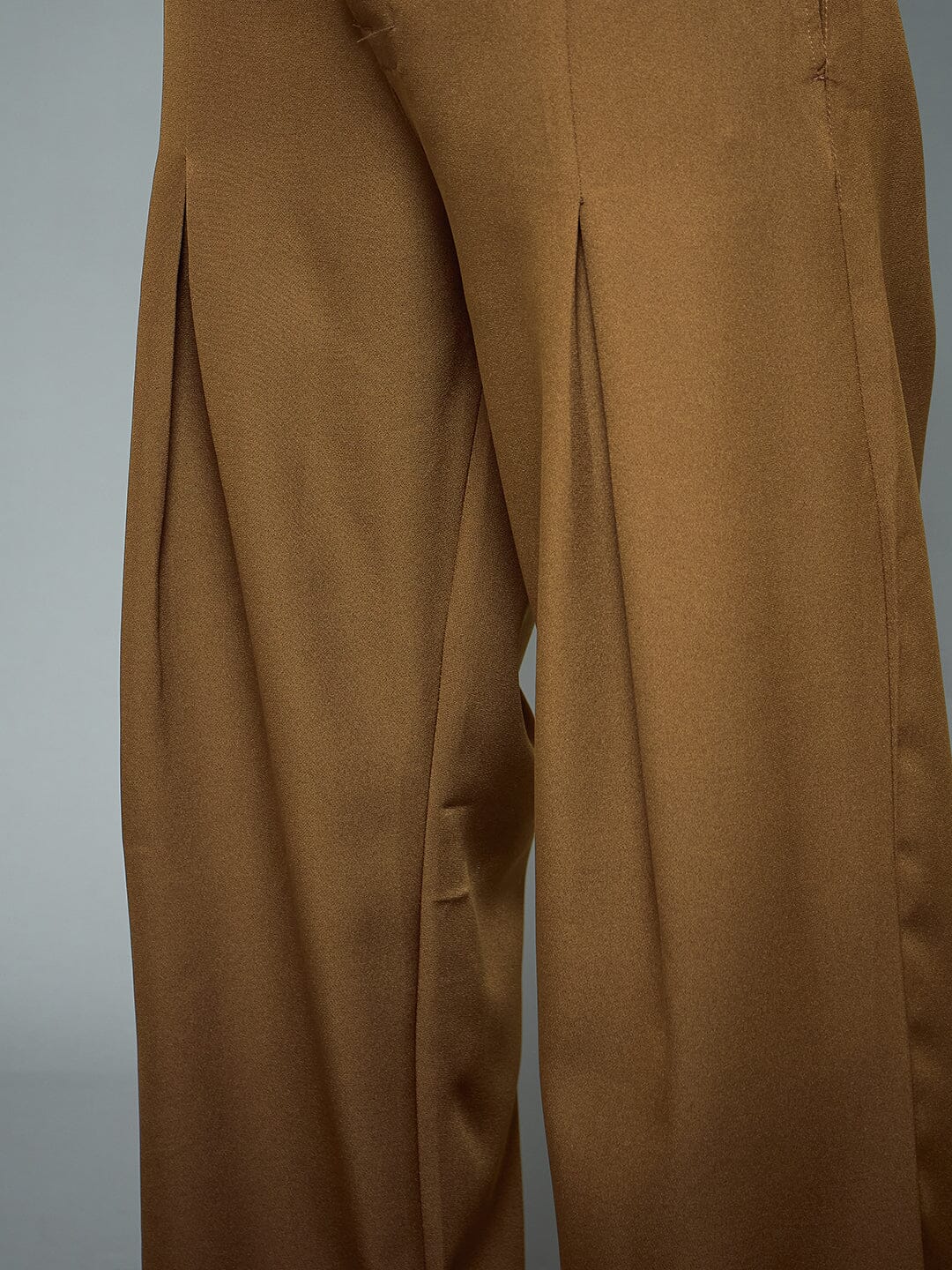 Tan Minimalist Korean Clothing Set - Image 8